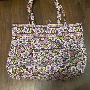 Extra large Vera Bradley purse 10/10